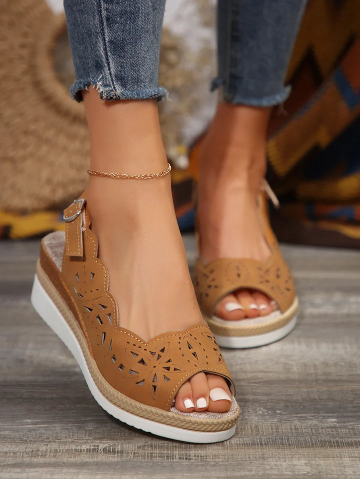 Orthopedic Sandals - Chic and comfortable